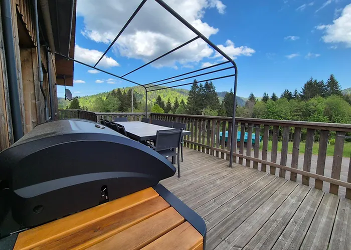 Chalet Les Plombes - Isole, Jacuzzi, Piscine