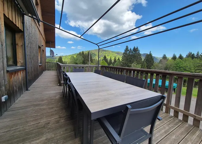 Chalet Les Plombes - Isole, Jacuzzi, Piscine