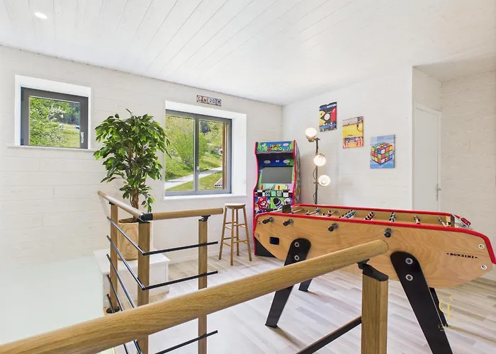 Chalet Les Plombes - Isole, Jacuzzi, Piscine *